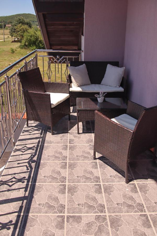 Apartments Sweet Home Otocac Luaran gambar