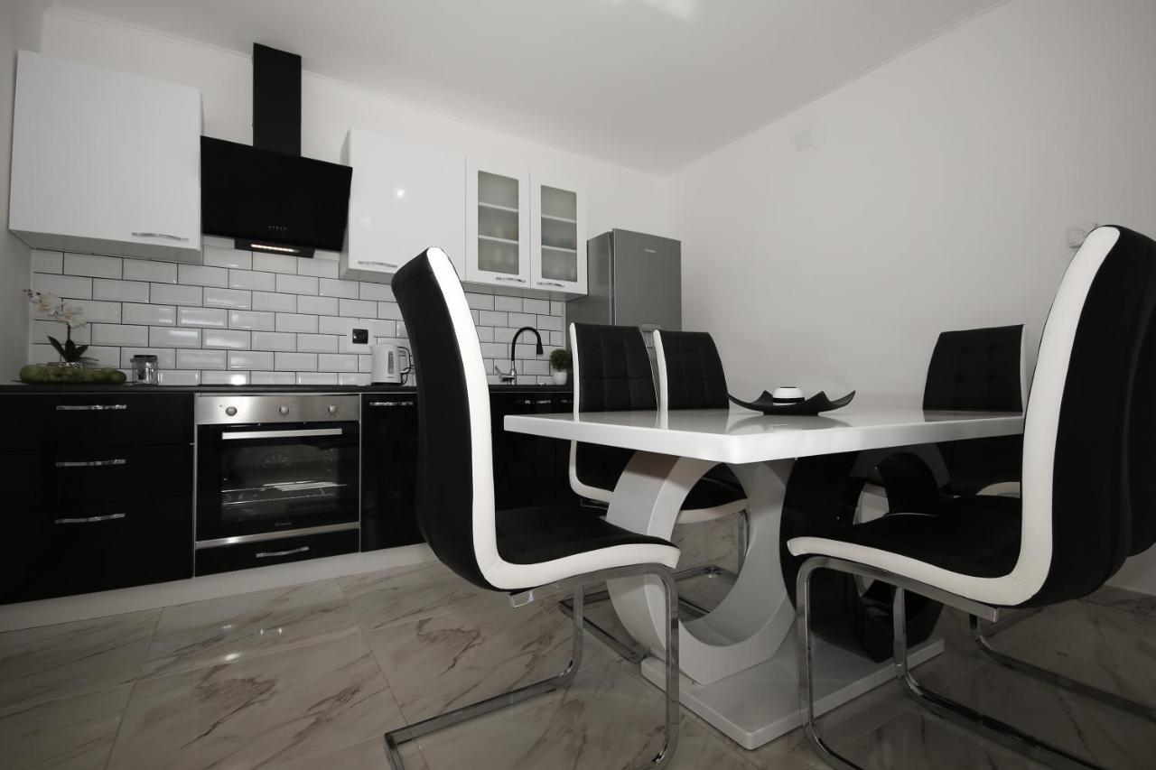 Apartments Sweet Home Otocac Luaran gambar